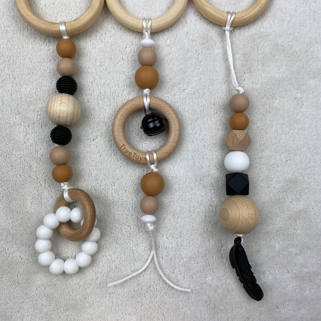 Babygym hangers voor aan de babygym