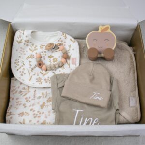 Cadeaupakket middel bloemen (1)