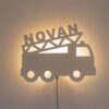 Houten wandlamp met naam ~ Brandweerauto