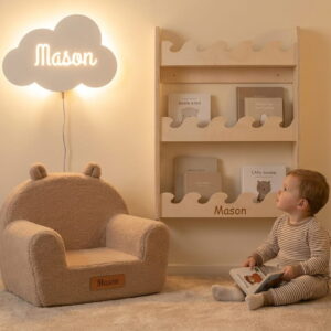 Houtenwandlamp Boot gepersonaliseerd met naam optie en houten boekenrek met naam